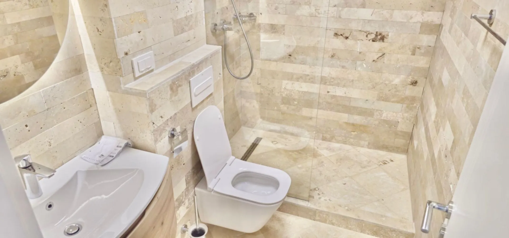 Exclusivitate - Apartament 3 camere, 92 mp - Faleza Dunarii, COMISION 0%