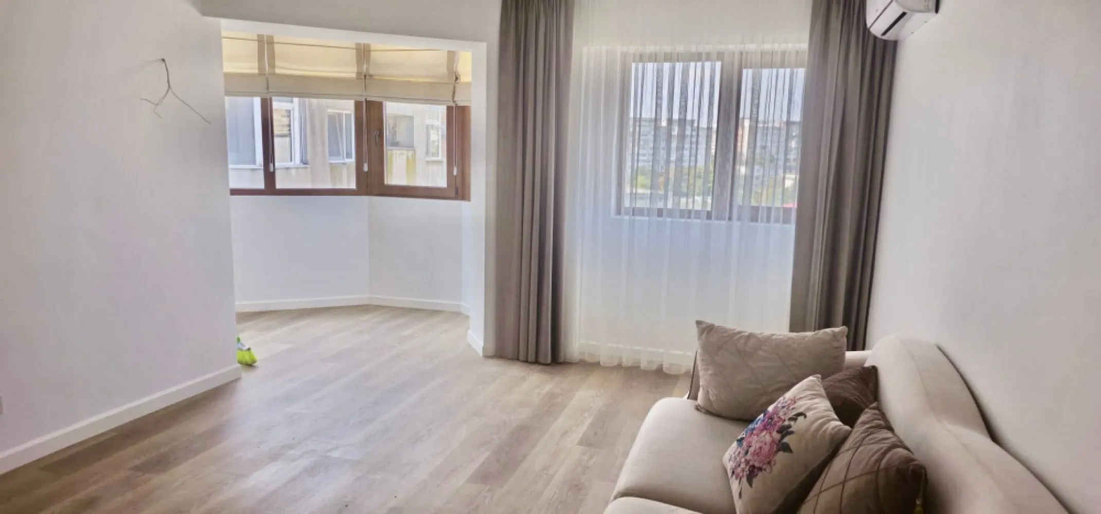 Exclusivitate - Apartament 3 camere, 92 mp - Faleza Dunarii, COMISION 0%