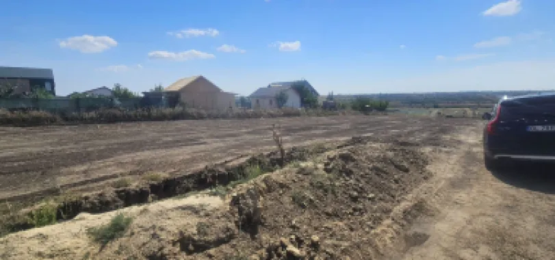 Teren de vanzare – Sat Costi, ideal pentru constructii sau investitii