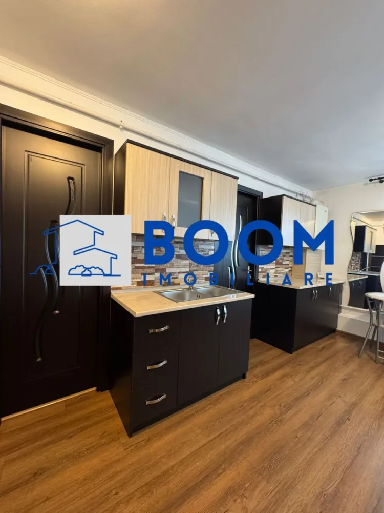 Studio Mansarda | 28 Mp | Centrala Proprie | Complet Mobilata - Studio decomandat de vanzare 28 mp utili

BOOM Imobiliare va propune spre vanzare un studio decomandat cu suprafata utila de 28 mp compartimentat practic si eficient. Locuinta este alcatuita din bucatarie amenajata pe balcon dormitor zona de relaxare si baie oferind un spatiu confortabil si bine organizat.

Studio ul dispune de centrala termica proprie si se vinde mobilat si utilat fiind pregatit pentru mutare imediata. Este o alegere excelenta atat pentru locuit cat si pentru investitie.

Imobilul este amplasat intr o zona cu acces rapid catre magazine scoli mijloace de transport in comun si alte puncte de interes.

Pentru mai multe detalii sau pentru programarea unei vizionari contacteaza ne. CP3200202