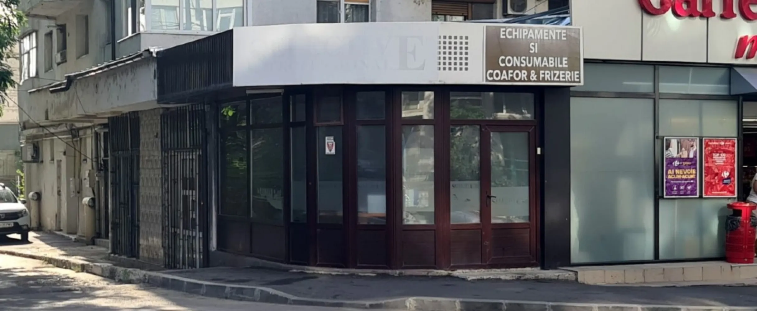 Vanzare - spatiu comercial – 85 mp – Strada Navelor/Carrefour - Spatiu comercial de vanzare – 85 mp, aproape de Faleza Dunarii – 97000 euro Agentia Mag Invest vă propune un spaţiu comercial ideal pentru investiţie sau afaceri proprii: Suprafaţă utilă: 85 mp Localizare: foarte aproape de Faleza Dunării – zonă centrală, intens circulată Condiţii: centrală termică proprie, compartimentare eficientă Vizibilitate: stradală, cu trafic pietonal intens Pret propus pentru tranzactionare 96.500 euro Comision agenție: 2% + TVA din valoarea tranzacției Pentru detalii suplimentare și pentru programarea unei vizionări, vă rugăm să contactați: Ene Marian – 0740 949 871 }}