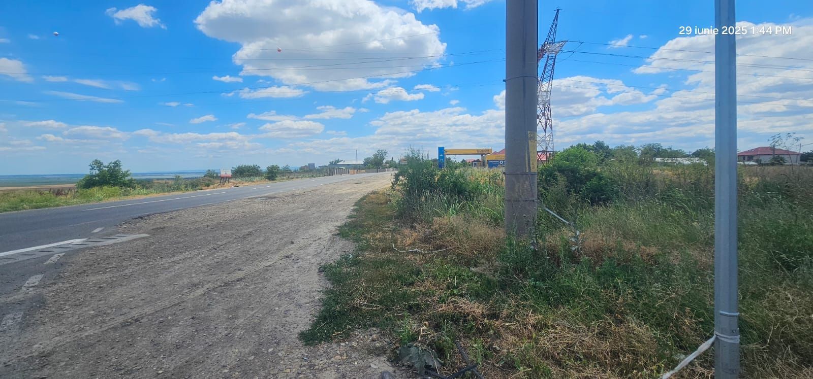 Loturi teren 590 mp - Vanatori, jud Galati, 43 mp negociabil
