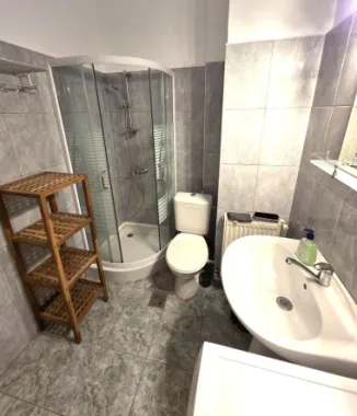 Apartament de închiriat – ultracentral, lângă Parcul Eminescu