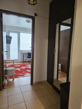 Apartament cu 3 camere, mobilat si utilat - Piata Centrala