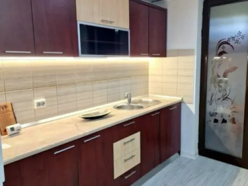 Apartament cu 3 camere, parter - zona Tiglina 2, CEC