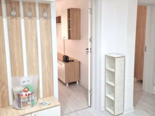 Apartament cu 3 camere, parter - zona Tiglina 2, CEC