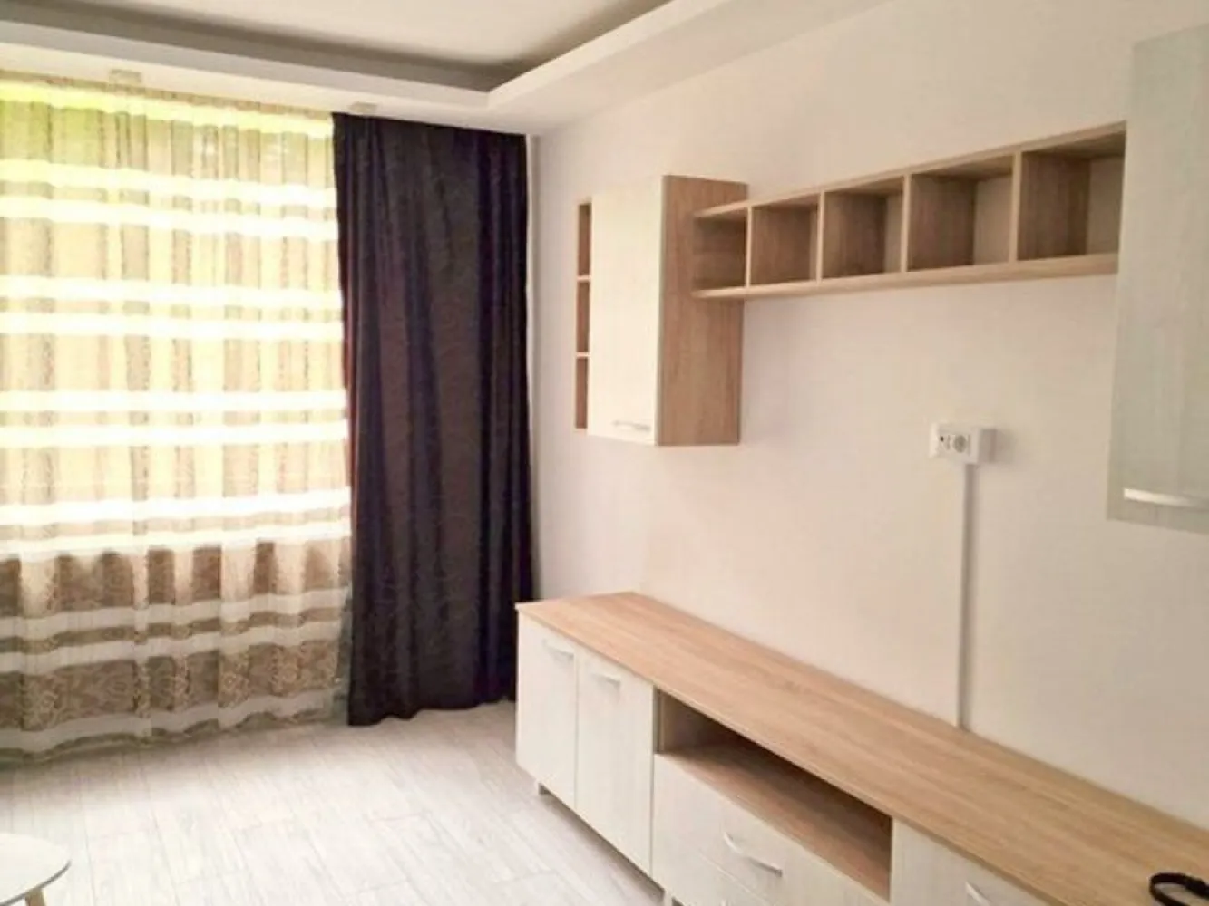 Apartament cu 3 camere, parter - zona Tiglina 2, CEC