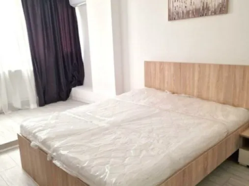 Apartament cu 3 camere, parter - zona Tiglina 2, CEC