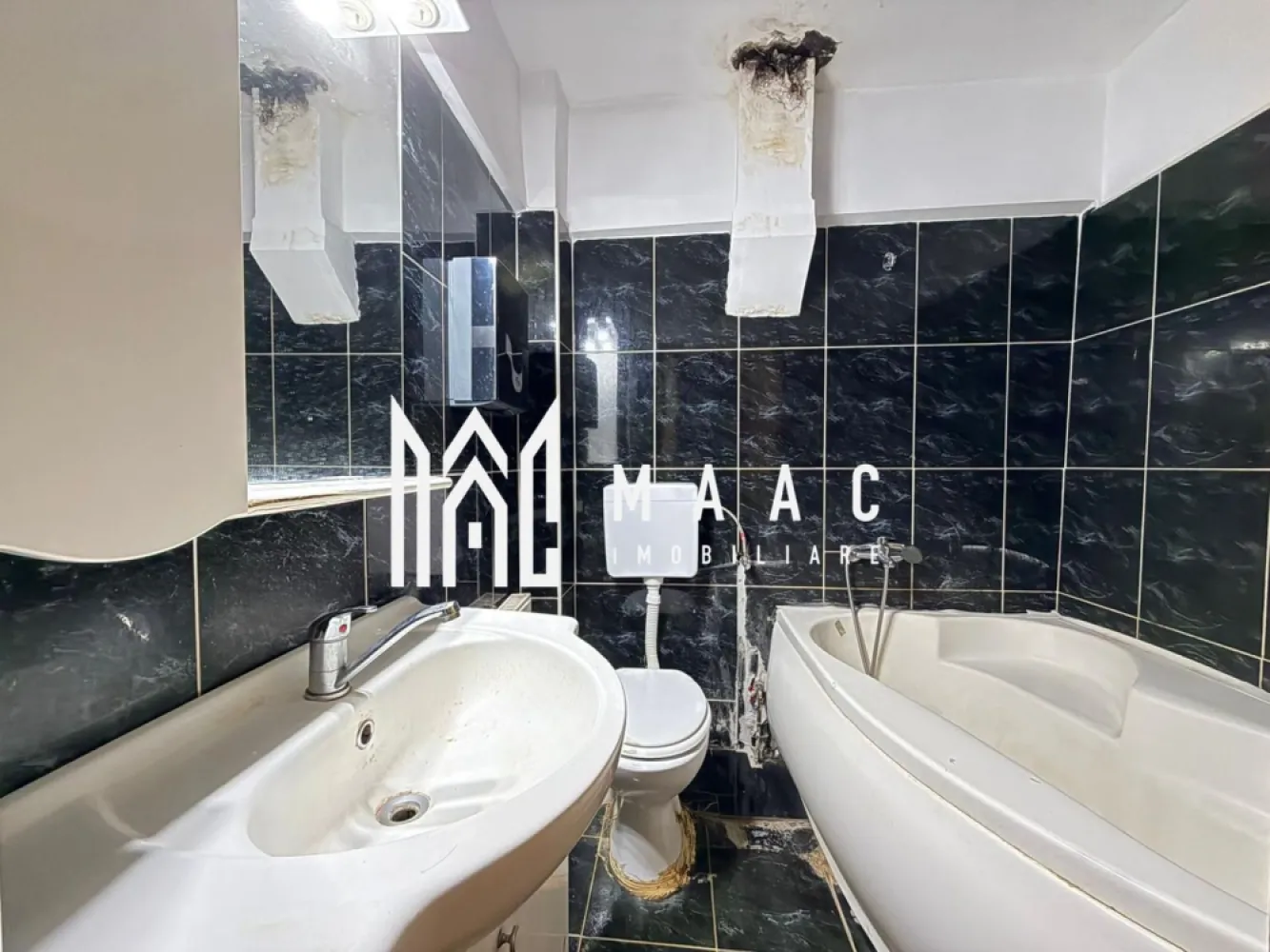 Apartament 3 camere | Etaj 2 | 78MP | Balcon | Central