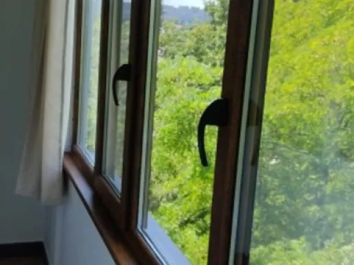 Apartament cu 2 camere decomandat - Piata Centrala