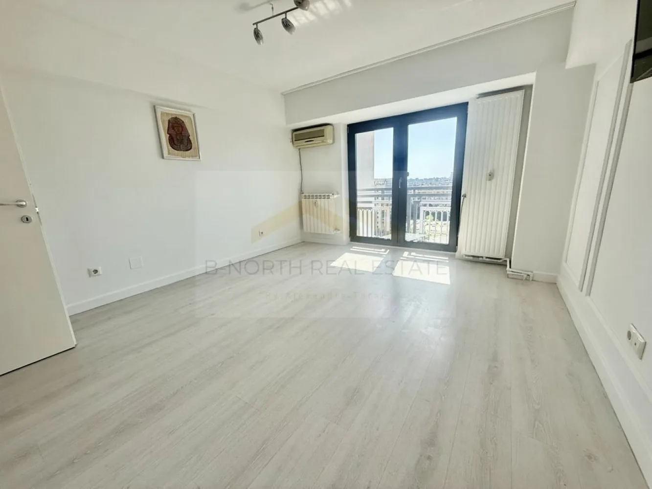 Penthouse 4 camere de închiriat | Unirii – Mircea Vodă | 127 mp | Terasă