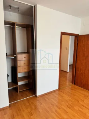 Apartament 2 camere – Titan Auchan | Parcare inclusă |