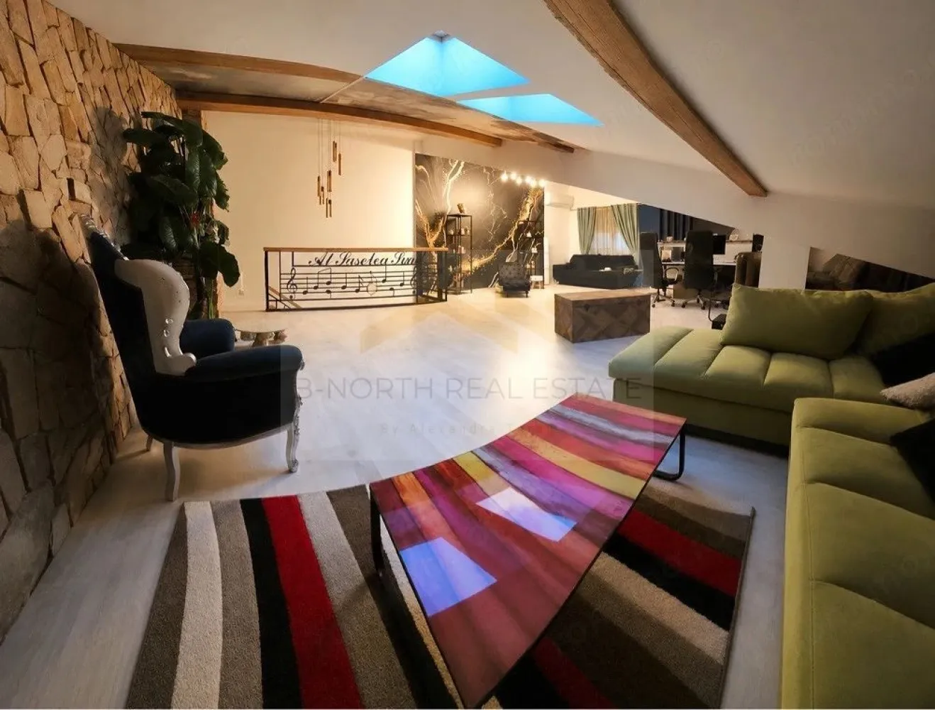 Vilă duplex de închiriat Popești-Leordeni | clinică / birouri / After-School - B-North Real Estate vă propune spre închiriere o vilă tip duplex modernă, complet mobilată și utilată, situată în Popești-Leordeni, într-o zonă liniștită de vile, cu acces rapid către București și stația de metrou Dimitrie Leonida.
Proprietatea este ideală pentru activități comerciale și profesionale precum clinică medicală, cabinete individuale, centru educațional, after-school, grădiniță privată, birouri de firmă sau centru de terapii și wellness.
Vila beneficiază de compartimentare practică și spații generoase, fiind pregătită pentru utilizare imediată.

Caracteristici principale:

Vilă duplex modernă de închiriat în Popești-Leordeni
3 camere spatioase cu posibilitatea extinderii la 6 camere ( mansarda )
Mansardă compartimentabilă în încă 2-3 camere
Living generos
Bucătărie complet utilată
2 băi
Complet mobilată și utilată
Finisaje moderne
Aer condiționat în camere
Spațiu flexibil pentru compartimentare birouri / cabinete
Disponibilă imediat

Exterior & curte:

Curte amenajată – aproximativ 180 mp
Foișor
Terasă închisă cu sticlă
Gazon natural cu sistem de aspersoare
2 locuri de parcare în curte
Parcare privată suplimentară la aproximativ 30 m

Potrivit pentru:

Clinică medicală
Cabinete stomatologice / psihologie / recuperare
Clinică estetică
Centru wellness / terapii
Birouri firmă (IT, consultanță, servicii)
Grădiniță privată
After-school / centru educațional

Beneficii și avantaje ale zonei:

Zonă liniștită de vile
Stradă asfaltată
Toate utilitățile disponibile
Acces rapid către București
Aproximativ 8 minute cu mașina până la metrou Dimitrie Leonida
Ideal pentru activități comerciale stabile și business în dezvoltare

Avantaje cheie:

Proprietate complet mobilată și gata de utilizare
Exterior amenajat complet
Spații versatile și ușor de adaptat
Zonă accesibilă și liniștită
Potențial excelent pentru activități cu public

Preț și condiții:

Chirie: 4.000 euro/lună (negociabil)
Contract pe termen lung
Disponibil imediat

Pentru detalii suplimentare și programarea unei vizionări, contactați B-North Real Estate.