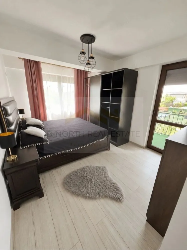 Vilă duplex de închiriat Popești-Leordeni | clinică / birouri / After-School - B-North Real Estate vă propune spre închiriere o vilă tip duplex modernă, complet mobilată și utilată, situată în Popești-Leordeni, într-o zonă liniștită de vile, cu acces rapid către București și stația de metrou Dimitrie Leonida.
Proprietatea este ideală pentru activități comerciale și profesionale precum clinică medicală, cabinete individuale, centru educațional, after-school, grădiniță privată, birouri de firmă sau centru de terapii și wellness.
Vila beneficiază de compartimentare practică și spații generoase, fiind pregătită pentru utilizare imediată.

Caracteristici principale:

Vilă duplex modernă de închiriat în Popești-Leordeni
3 camere spatioase cu posibilitatea extinderii la 6 camere ( mansarda )
Mansardă compartimentabilă în încă 2-3 camere
Living generos
Bucătărie complet utilată
2 băi
Complet mobilată și utilată
Finisaje moderne
Aer condiționat în camere
Spațiu flexibil pentru compartimentare birouri / cabinete
Disponibilă imediat

Exterior & curte:

Curte amenajată – aproximativ 180 mp
Foișor
Terasă închisă cu sticlă
Gazon natural cu sistem de aspersoare
2 locuri de parcare în curte
Parcare privată suplimentară la aproximativ 30 m

Potrivit pentru:

Clinică medicală
Cabinete stomatologice / psihologie / recuperare
Clinică estetică
Centru wellness / terapii
Birouri firmă (IT, consultanță, servicii)
Grădiniță privată
After-school / centru educațional

Beneficii și avantaje ale zonei:

Zonă liniștită de vile
Stradă asfaltată
Toate utilitățile disponibile
Acces rapid către București
Aproximativ 8 minute cu mașina până la metrou Dimitrie Leonida
Ideal pentru activități comerciale stabile și business în dezvoltare

Avantaje cheie:

Proprietate complet mobilată și gata de utilizare
Exterior amenajat complet
Spații versatile și ușor de adaptat
Zonă accesibilă și liniștită
Potențial excelent pentru activități cu public

Preț și condiții:

Chirie: 4.000 euro/lună (negociabil)
Contract pe termen lung
Disponibil imediat

Pentru detalii suplimentare și programarea unei vizionări, contactați B-North Real Estate.