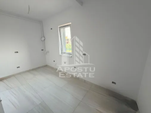 Apartament cu 2 camere, etaj 2, decomandat, zona Planetelor