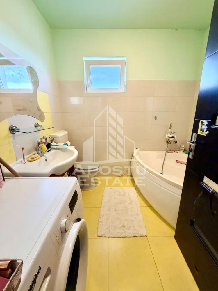 Apartament cu 2 camere, decomandat, la asfalt in Chisoda