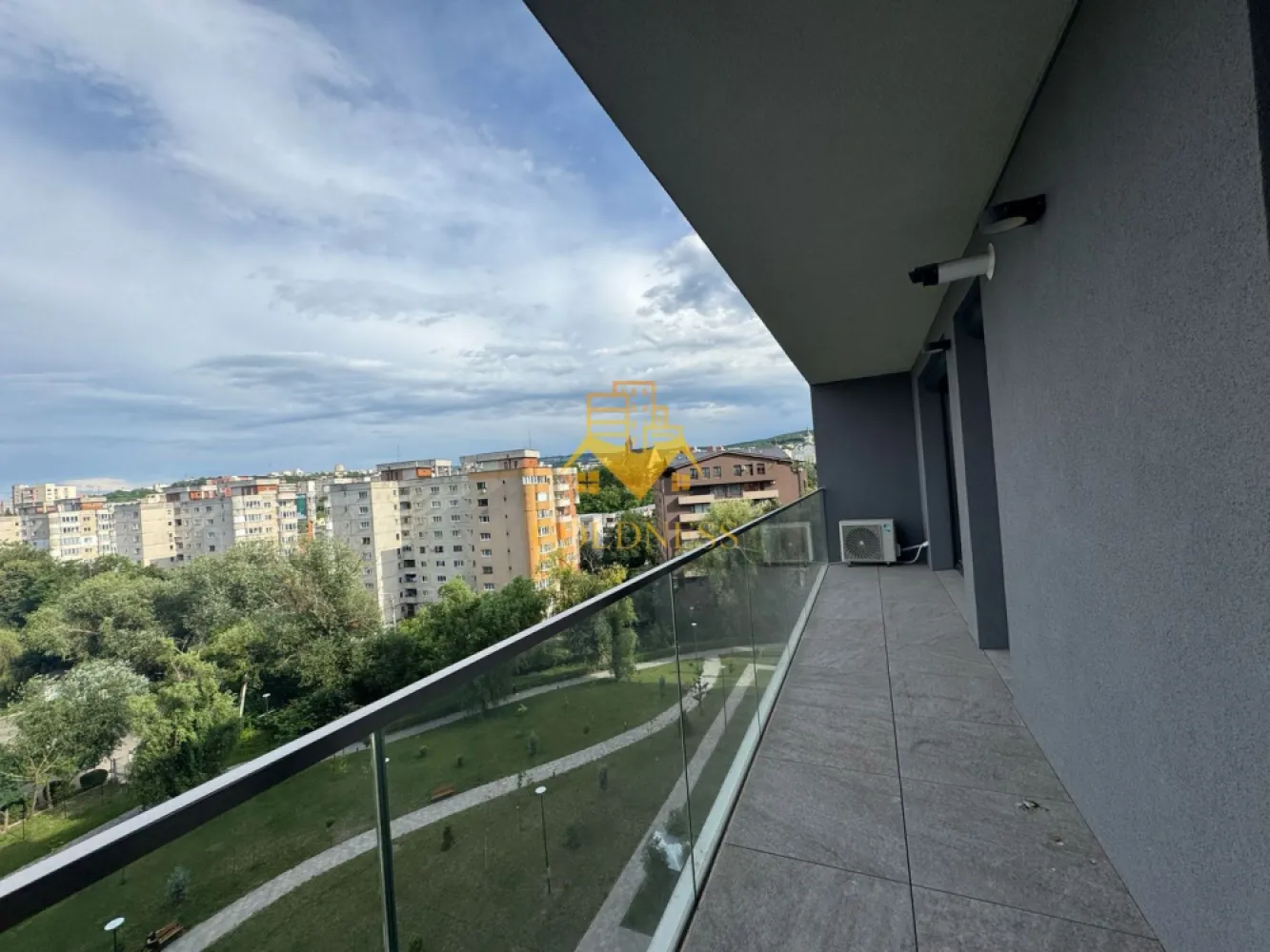 2 camere, premium, garaj, bloc nou, AC, Plopilor Zona Parcul Rozelor