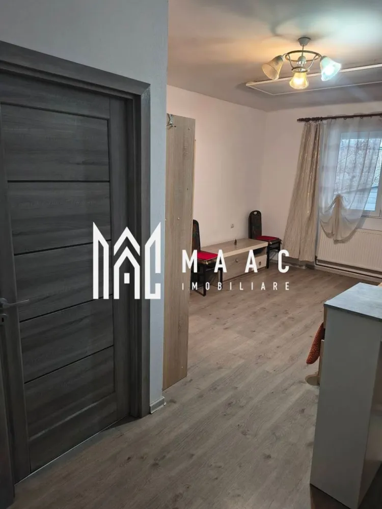 Închiriere — Garsoniera la casă | 35 mp utili | Zona Gara Mică – Terezian - MAAC Imobiliare vă propune spre închiriere un apartament cu 1 cameră, situat la casă, în zona Gara Mică – Terezian, o zonă liniștită, cu acces facil către centru, magazine și mijloace de transport. Detalii proprietate Suprafață utilă: 35 mp Situat la casă Mobilat și utilat complet Plita electrica Cuptor electric Frigider Mașinai de spălat Compartimentare Cameră spațioasă Bucătărie separată Baie Preț & condiții Chirie: 280 € / lună + taxe Garanție: echivalentul unei luni de chirie Avantaje Zonă bine conectată Ideal pentru o persoană sau un cuplu Costuri accesibile Mutare rapidă 📞 Contactează-ne pentru mai multe detalii sau pentru a programa o vizionare, menționează CP2938334! }}