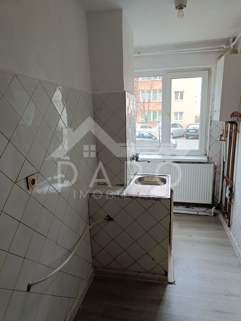 🏡 Apartament de vânzare – 2 camere | Parter | Strada Petru Dobra