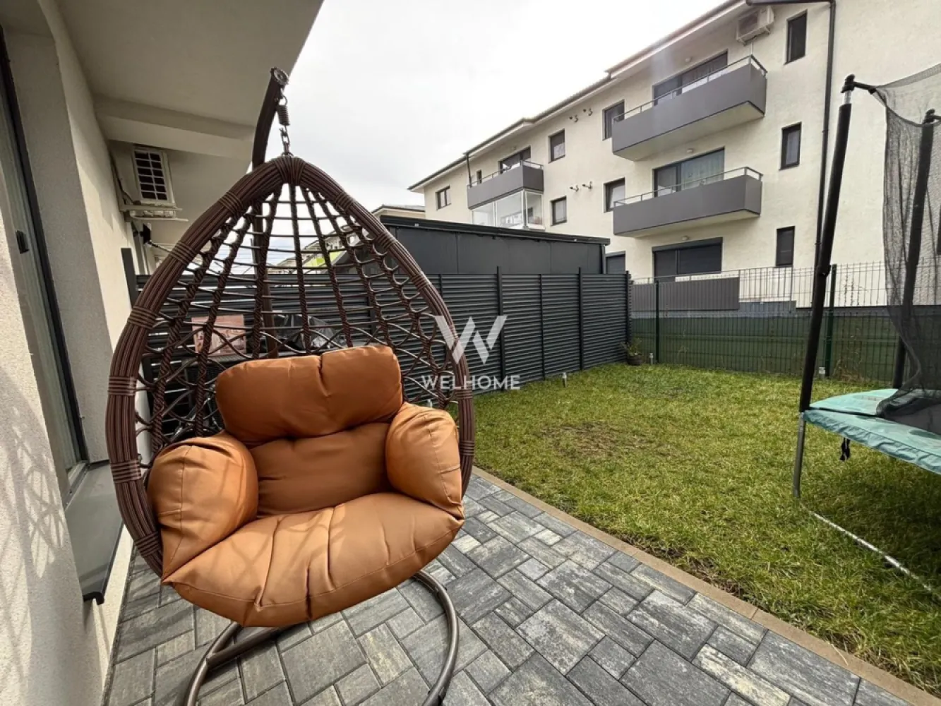 Apartament modern 3 camere cu gradina in Selimbar, Regina Residence