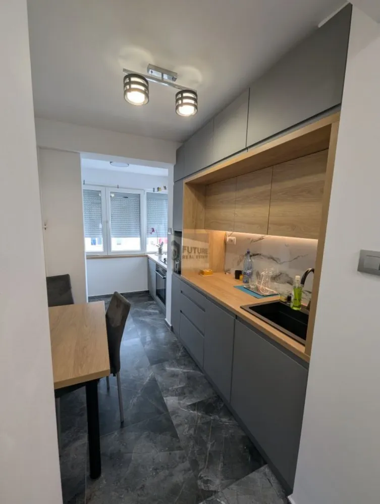 Apartament 2 camere, decomandat