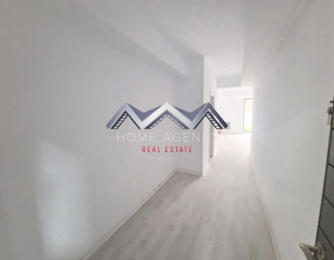 Apartament 3 camere, terasă 31 mp Otopeni central | parcare, comision 0