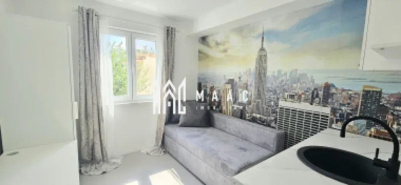 Logo MAAC IMOBILIARE logo