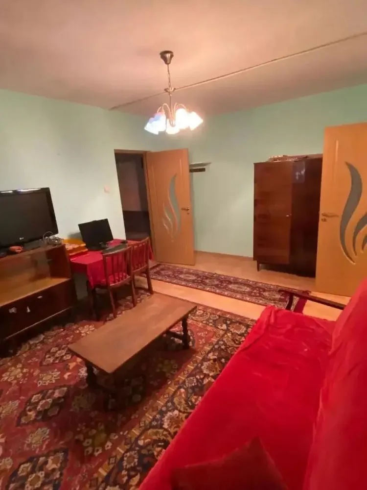 Apartament 2 Camere de Vanzare -Lujerului Metrou -50 mp