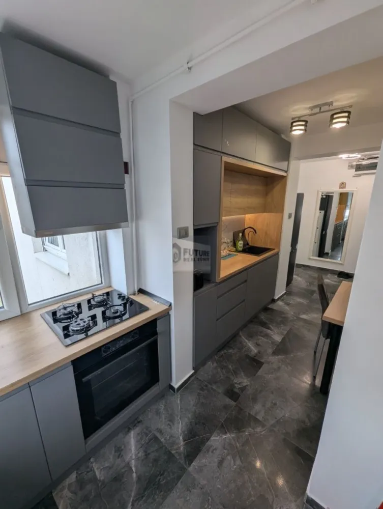 Apartament 2 camere, decomandat