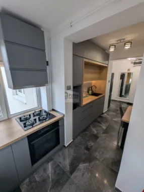 Apartament 2 camere, decomandat