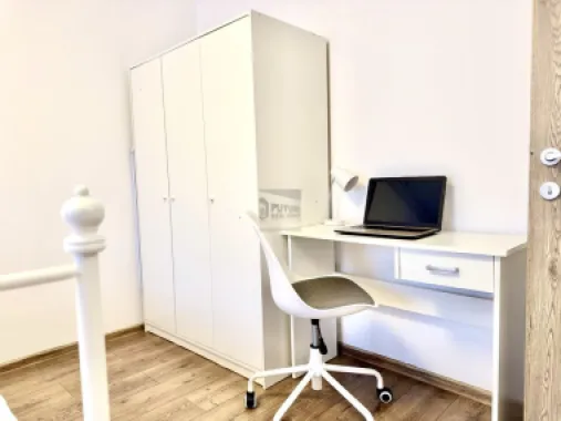 Inchiriez Garsoniera Dristor Sector 3