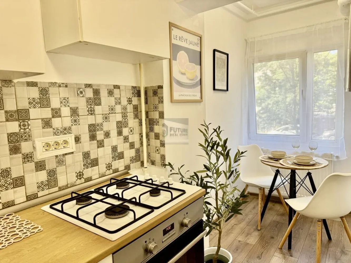 Inchiriez Garsoniera Dristor Sector 3