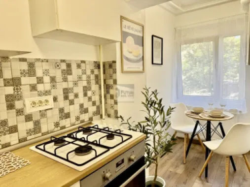 Inchiriez Garsoniera Dristor Sector 3