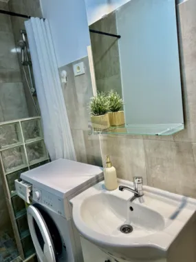 Inchiriez Garsoniera Dristor Sector 3