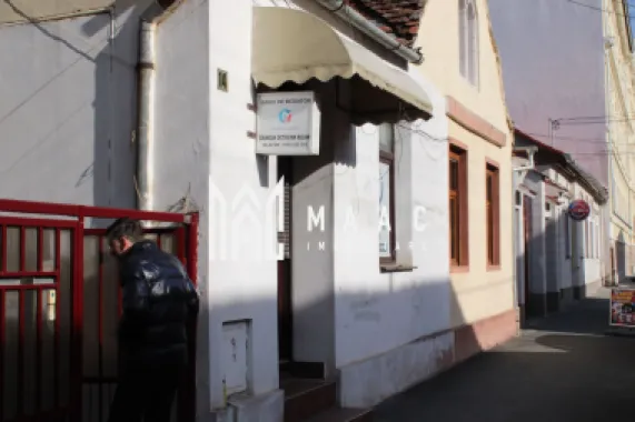 Logo MAAC IMOBILIARE logo