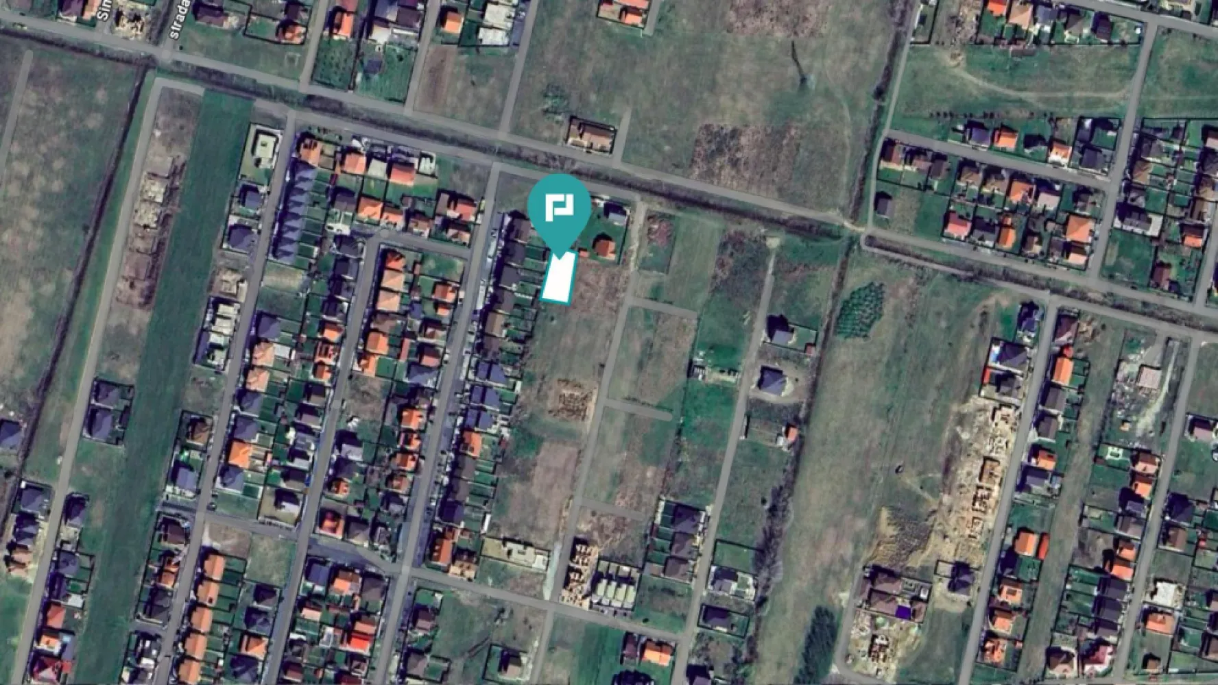 Teren intravilan 656 mp, Moșnița Nouă - PropertyLAB vă oferă spre vânzare un teren intravilan de 656 mp, situat în Moșnița Nouă

Dacă sunteți în căutarea unui teren pentru construcția unei locuințe sau a unei investiții sigure, această ofertă poate fi soluția ideală pentru dumneavoastră.

 Localizare:
Terenul se află într-o zonă foarte bine poziționată din Moșnița Nouă, la doar câțiva pași de toate punctele de interes: magazine, farmacii, școli, grădinițe și stații pentru mijloace de transport în comun. Accesul se face facil, iar infrastructura este în plină dezvoltare.

 Caracteristici:

Suprafață totală: 656 mp

Regim: intravilan

Toate utilitățile (apă, gaz, curent, ) se află în imediata apropiere

Drum de acces practicabil

Front stradal generos de 16 ml, potrivit atât pentru construcția unei case individuale, cât și pentru un duplex

 Avantaje:

Poziție excelentă, aproape de oraș și totuși într-o zonă liniștită

Zonă în plină expansiune, cu potențial crescut de dezvoltare

Ideal pentru construcție rezidențială (casă individuală, duplex) sau pentru investiție pe termen mediu și lung

Acest teren este alegerea potrivită atât pentru cei care își doresc o locuință modernă și confortabilă, cât și pentru investitori care caută o zonă cu randament bun și perspectivă de creștere.

 Pentru mai multe informații și pentru a programa o vizionare, contactați cu încredere echipa PropertyLAB.

Agent imobiliar: Cosmina Ciucioiu
Telefon: 0732 639 870
cosmina.ciucioiu@propertylab.ro
Cod Proprietate: 2710066
