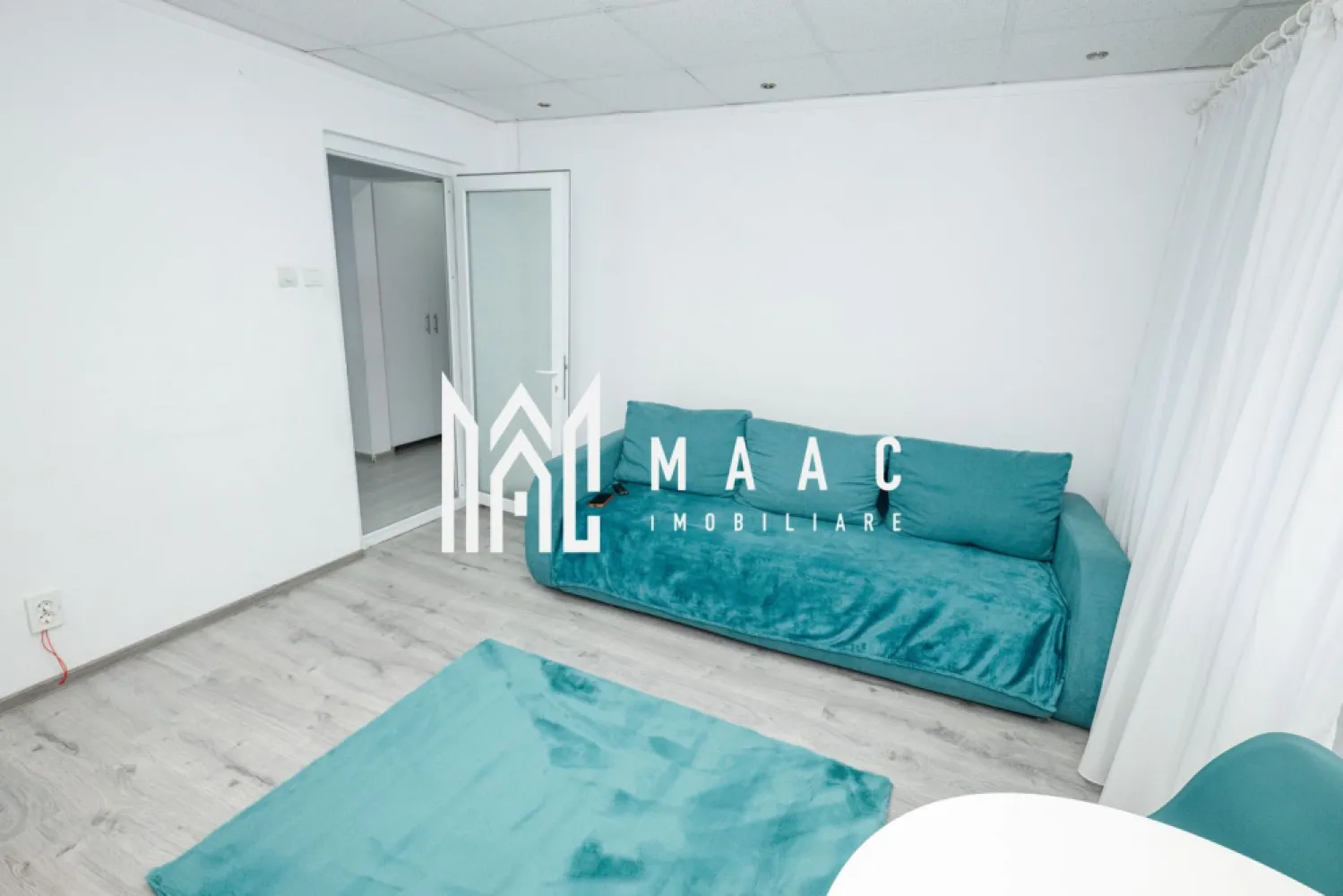 Apartament 3 camere Ostroveni