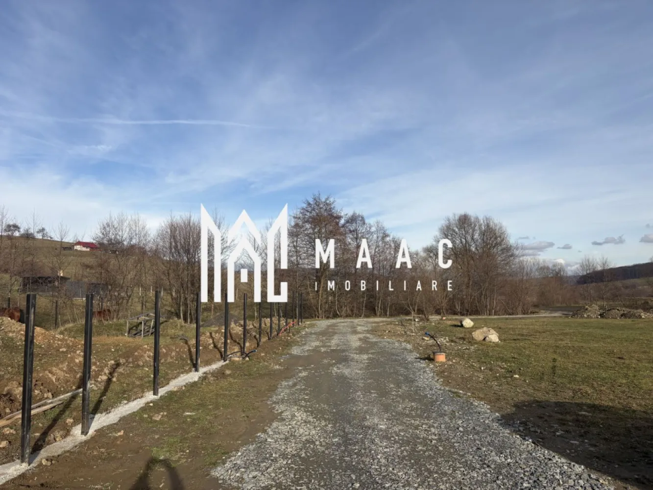 Cabana 5 Camere I 1520 mp teren I Lac de pești I Zona Tocile