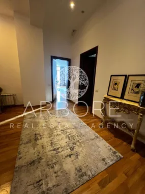 Penthouse 5 camere 250 mp lângă Ambasada SUA , zona Băneasa București