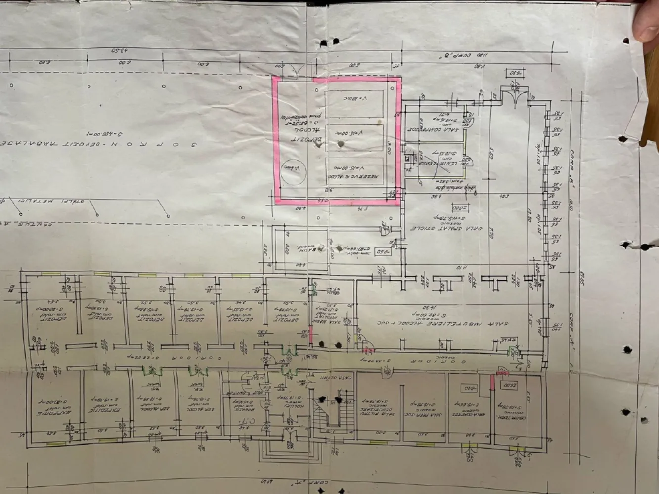 Proprietate versatila fost camin muncitori + teren loc.Batar jud Bihor