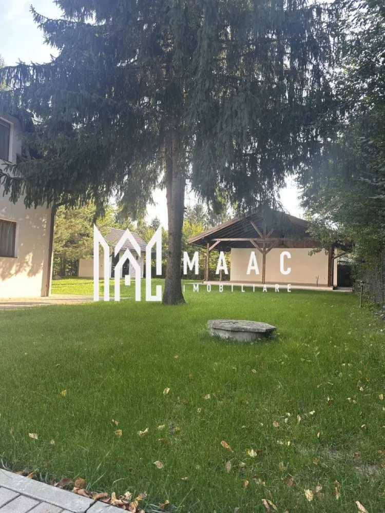 Oportunitate Valea Avrigului | Afacere la cheie | Casa de vacanta | - MAAC Imobiliare propune spre vânzare o casă de vacanță ideală pentru locuire sau investiție în turism Proprietate deosebită, perfectă pentru uz personal sau ca afacere de tip închiriere turistică (pensiune/casă de vacanță) – complet mobilată și utilată, pregătită pentru exploatare imediată! Compartimentare: Demisol tehnic – spațiu generos pentru depozitare și echipamente Parter – living spațios, bucătărie mobilată și utilată, hol, baie de serviciu, 1 dormitor cu baie proprie Etaj – 4 dormitoare, fiecare cu baie proprie Mansardă – open space întins pe întreaga suprafață a etajului Dotări exterioare: Filigorie de 60 mp – perfectă pentru relaxare sau evenimente Două terase acoperite, lipite de casă Cameră tehnică Clădire anexă – cu o cameră și baie de serviciu Utilități și facilități: Bucătărie complet mobilată și utilată Băi complet mobilate și echipate Încălzire pe toate cele trei niveluri Centrală pe peleți cu autonomie de minim 3 zile Curent monofazic Panouri solare de 2 kW – neconectate, dar cu invertor inclus, pot fi puse în funcțiune la nevoie Canalizare la fosă septică Apă din fântână proprie Ideală pentru investiție în turism – fiecare dormitor are baie proprie, multiple spații comune, facilități moderne și un potențial ridicat de închiriere. Pentru mai multe detalii va rugam specificati telefonic ID: CP2728526 }}