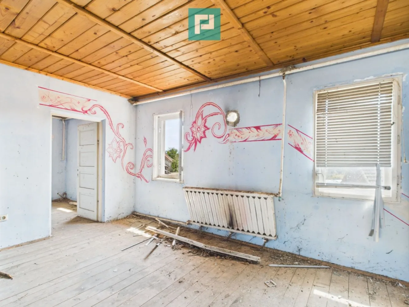 Pensiune cu teren 6464 mp în Geoagiu pe Râul Mureș