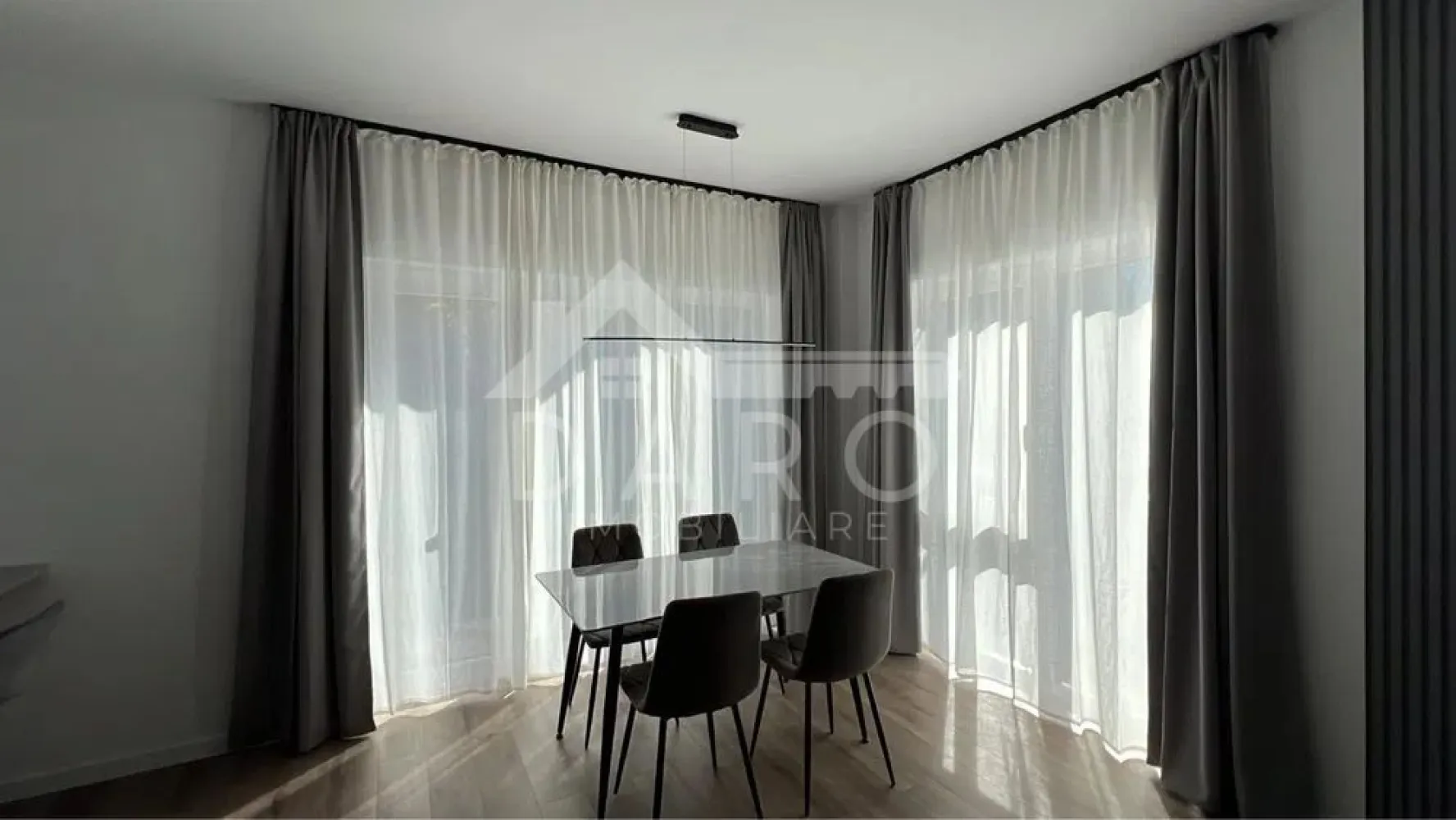 🏡 Apartament de închiriat – 2 camere | Zonă centrală | Parcare