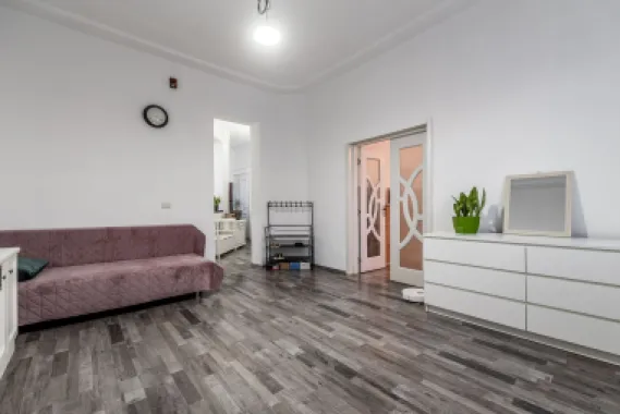 Casa la cheie in Gradiste, zona excelenta, teren 471 mp Comision 0