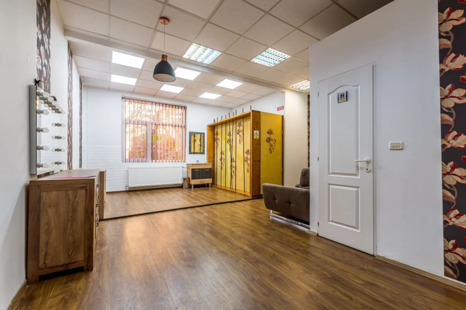 Spațiu comercial de închiriat pe Bulevardul Dragalina Comision 0