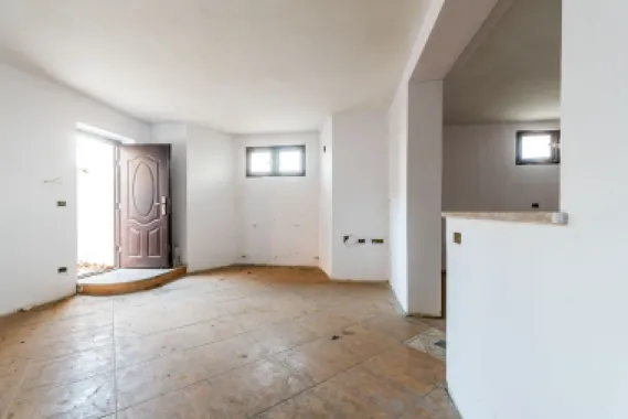 Casă spatioasa, construcție nouă – Zimandu Nou Teren 998 mp Comision 0