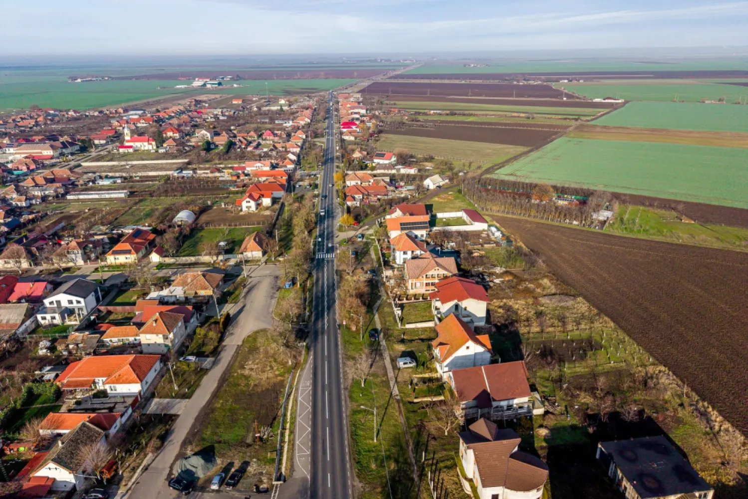 Casă spatioasa, construcție nouă – Zimandu Nou Teren 998 mp Comision 0