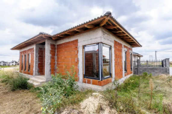 Casă nefinisata la sol in Fântânele, cartier nou Comsion 0