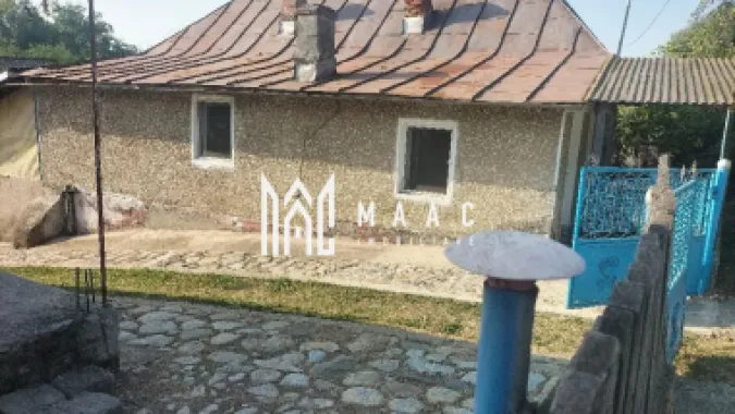 Casă bătrânească de vânzare – Comuna Livezi, Județul Vâlcea