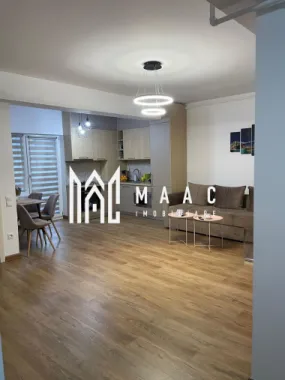 Logo MAAC IMOBILIARE logo